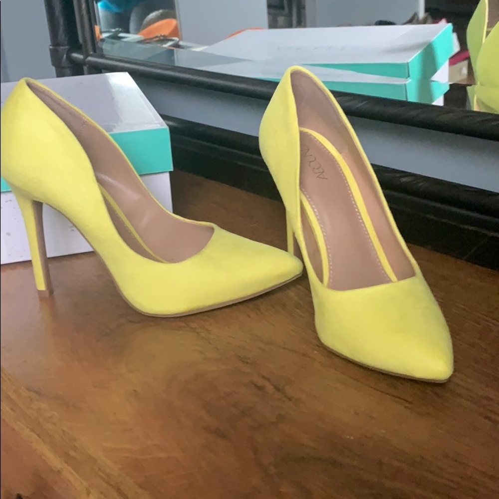 Abound heels